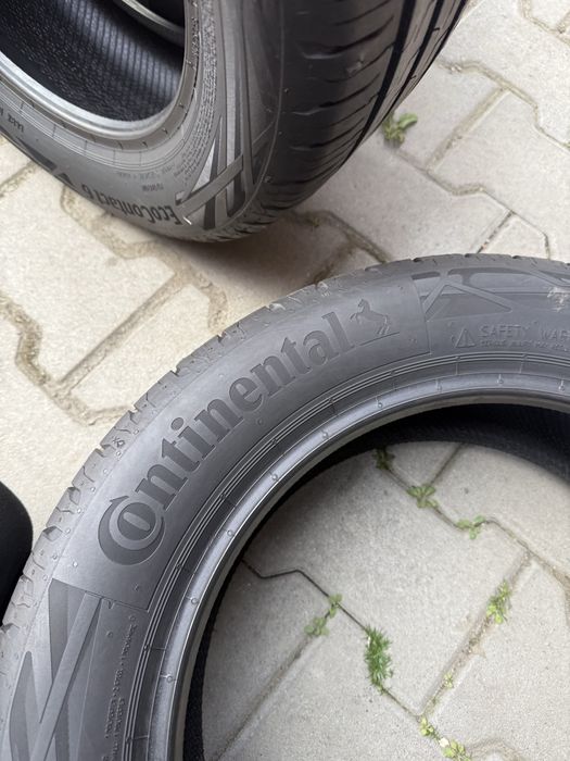 Колеса/резина/гума 185/55R15 Continental