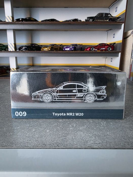 Колекційна модель автомобіля Toyota MR2 W20
