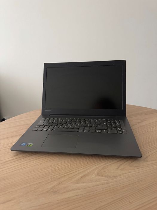 Laptop gamingowy Lenovo  330