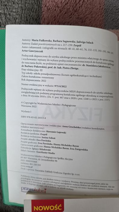 Fizyka 4 zakres rozszerzony
