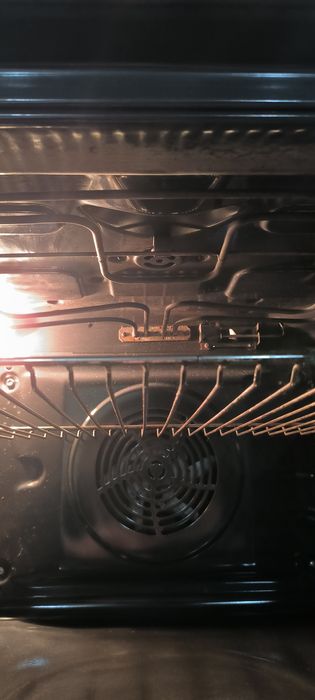 Духовка Electrolux