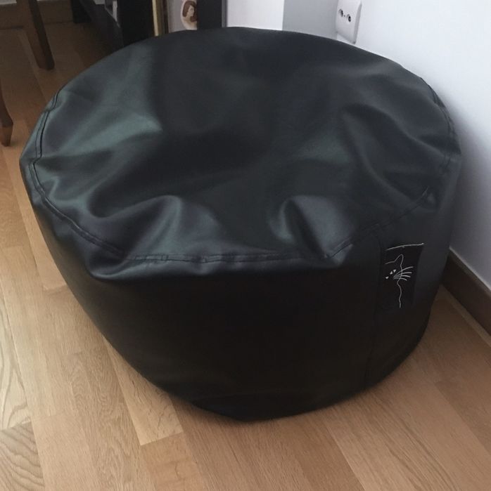 Puff preto do Gato Preto