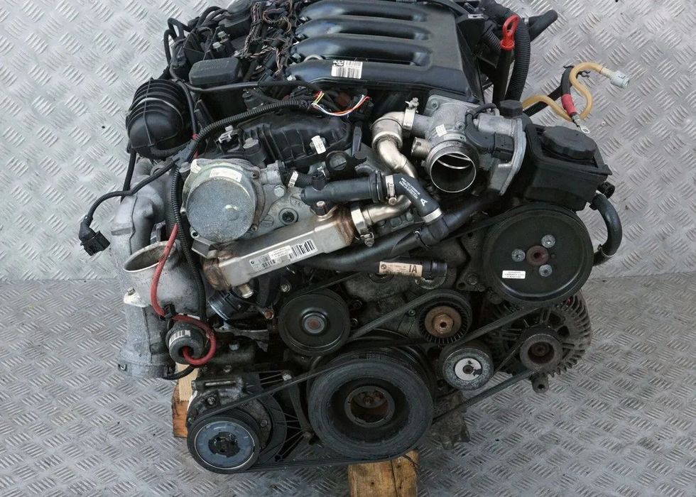 Silnik BMW  KOMPLETNY 306D4 3.0 E90 535d 3.0d M57D30 Blok żeliwny.