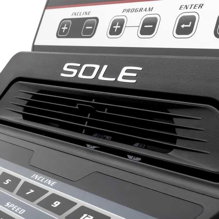 Bieżnia elektryczna SOLE by HAMMER F65 - sklep stacjonarny