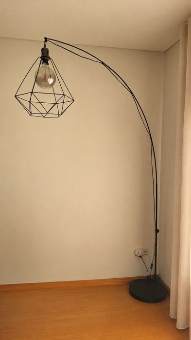 Candeeiro de pé para sala jantar