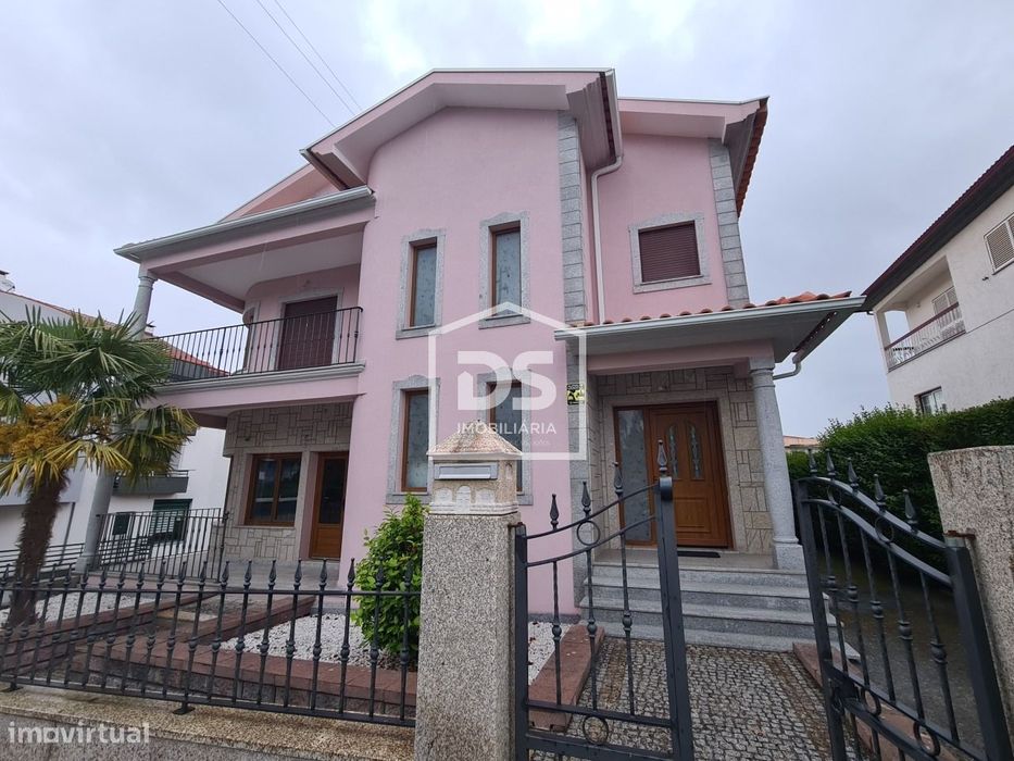 Moradia Isolada T3 Venda em Moimenta da Beira,Moimenta da Beira