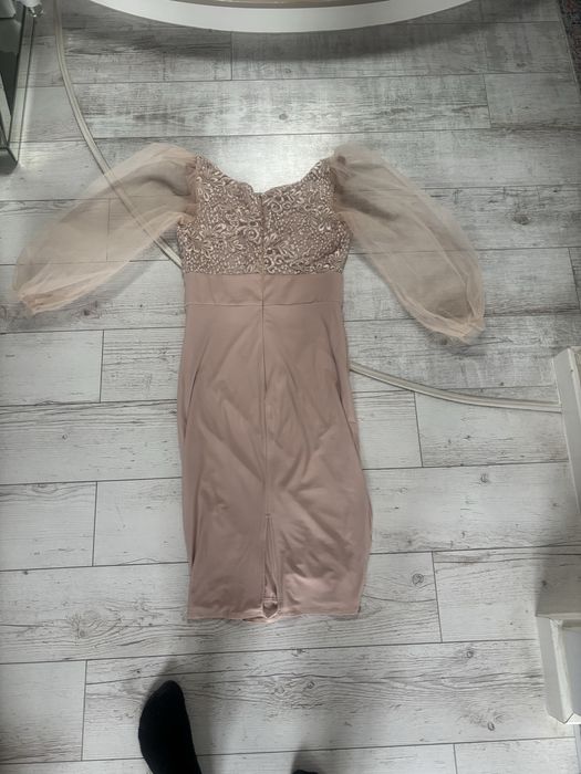 Sukienka beżowa Mollie