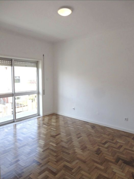 Andar moradia T3 remodelado a estrear