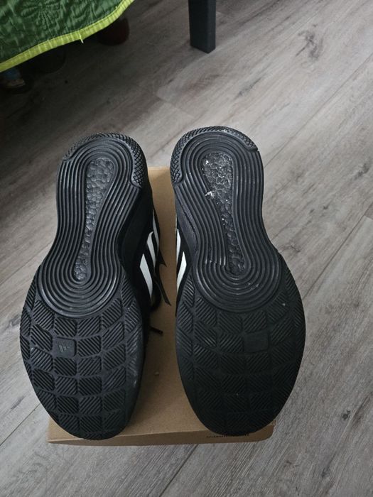 Кросівки  Adidas Crazyflight Mid Shoes Black розмір 44,5