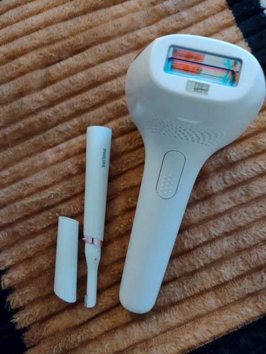 Фотоепілятор. Philips Lumea IPL SC1997/00.
---

Фотоепілят