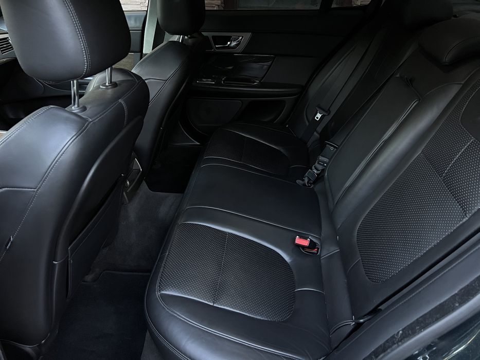 Jaguar XFR 5.0 V8 510KM