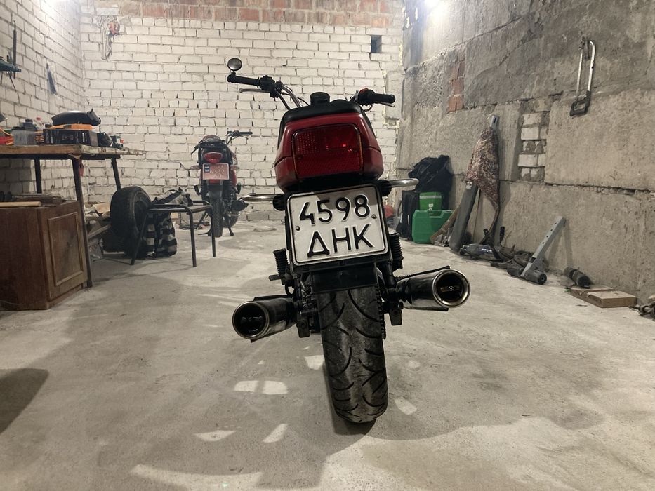 Ява 638 1989 року в гарному стані.