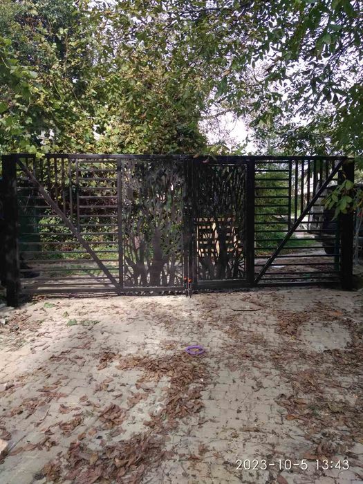 Пандуси, ангари, навіси, ворота. Зварювальні роботи Львів. Виробництво