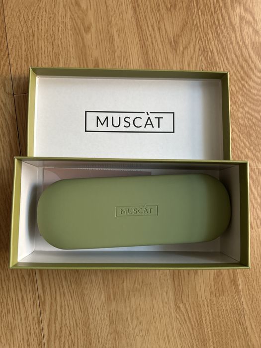 Etui na okulary Muscat nowe