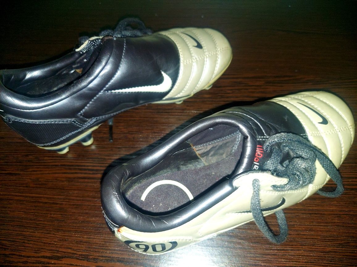 Nike Total 90. 30 250 Olx