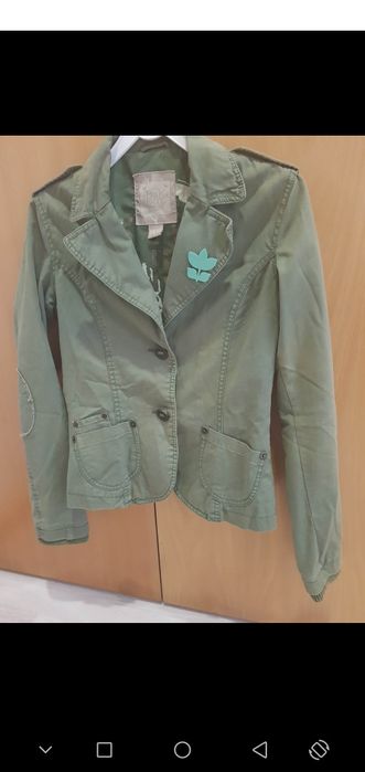 3 euros- Blazers de marca como novos