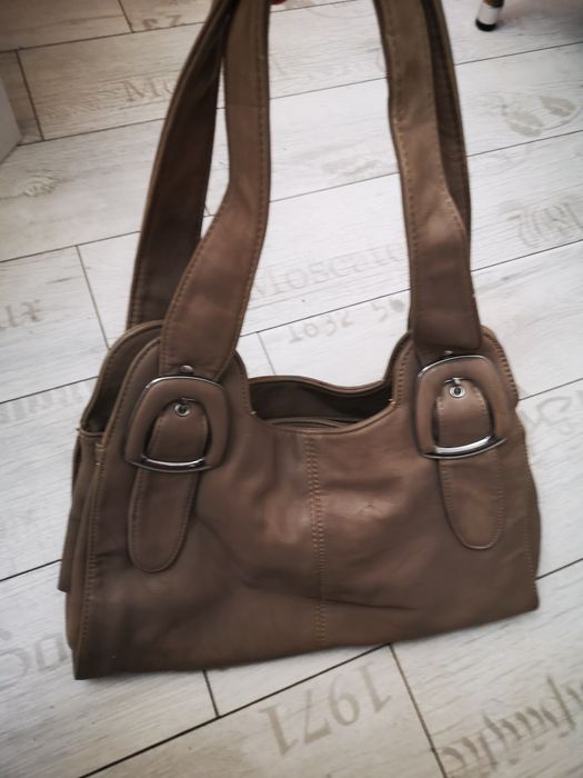 Torebka damska na pasku