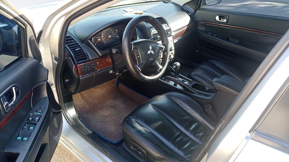 Mitsubishi Galant 2008р. Автомат