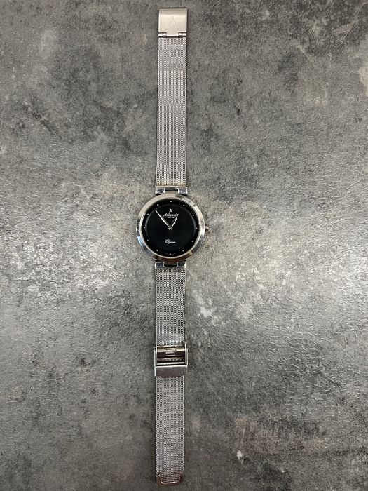 Часи, годиник)))