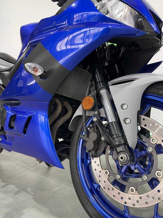 Мотоцикл Yamaha YZF-R25