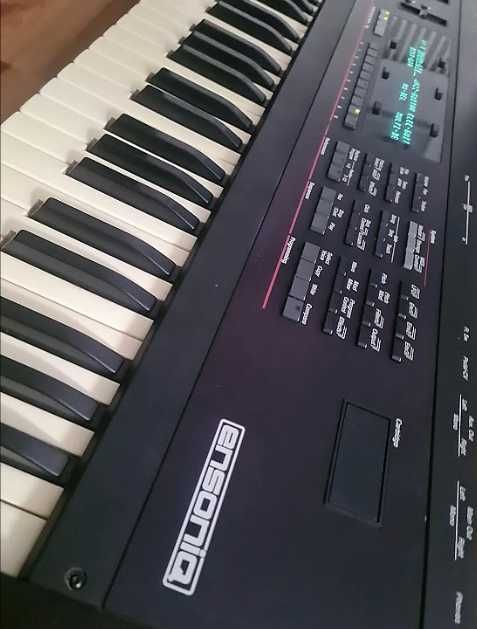 Ensoniq SD-1 Music Production Synthesizer - Potężne brzmienie!