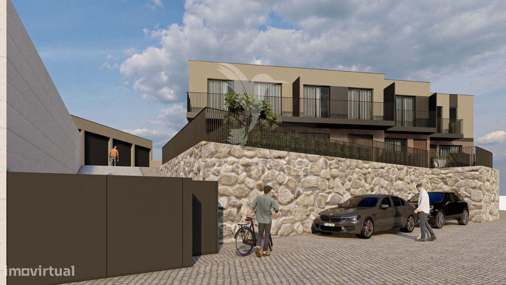 Moradia T3 em Gaveto - Lamas