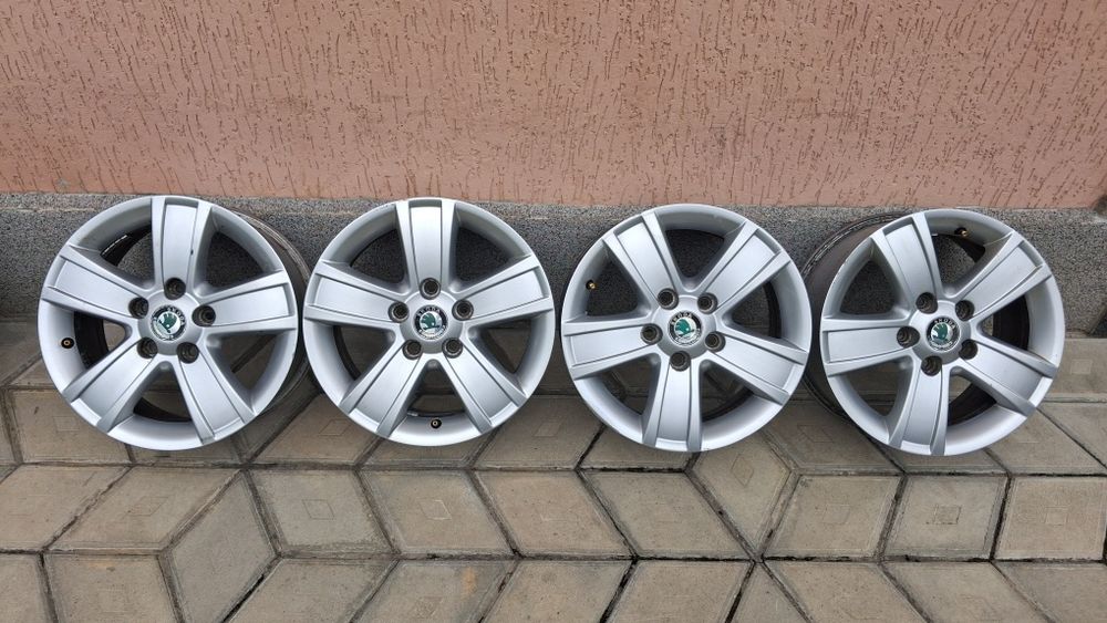 Оригінальні диски титани Skoda A5 5/112R15 vag