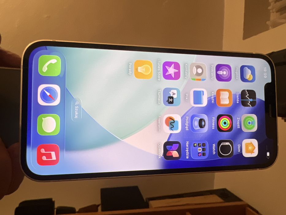 Iphone 12 w stanie idealnym bez zarysowań