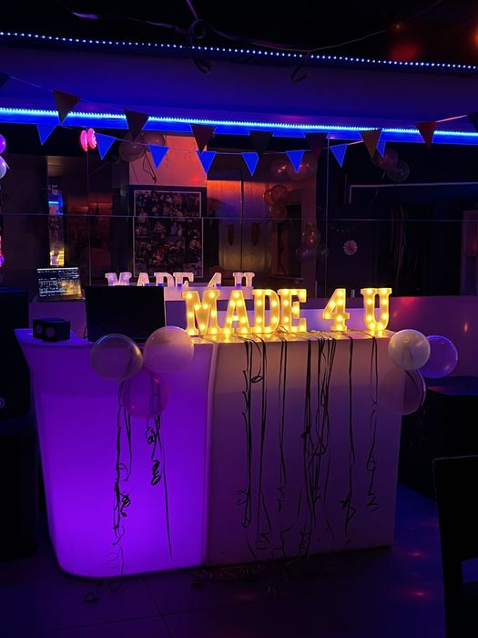 Eventos & Animação Profissional – DJ / Fotógrafo / Som / Luz