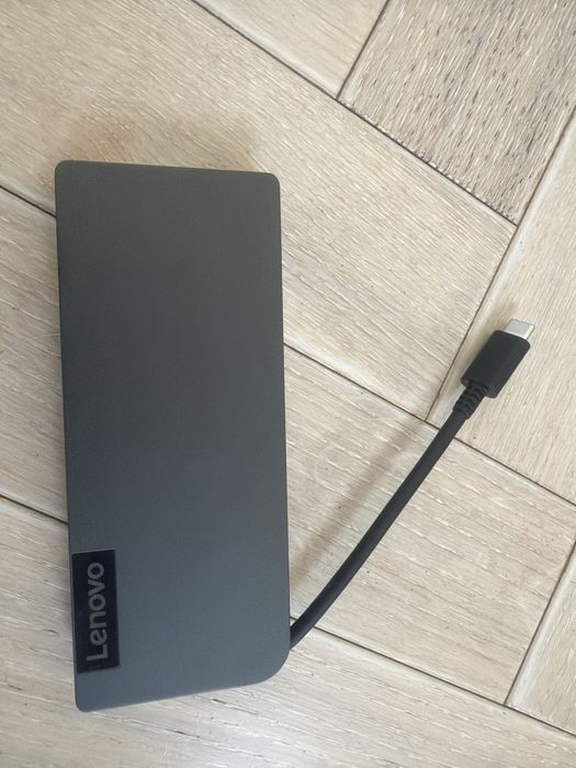 Adapter do leptopa lenovo