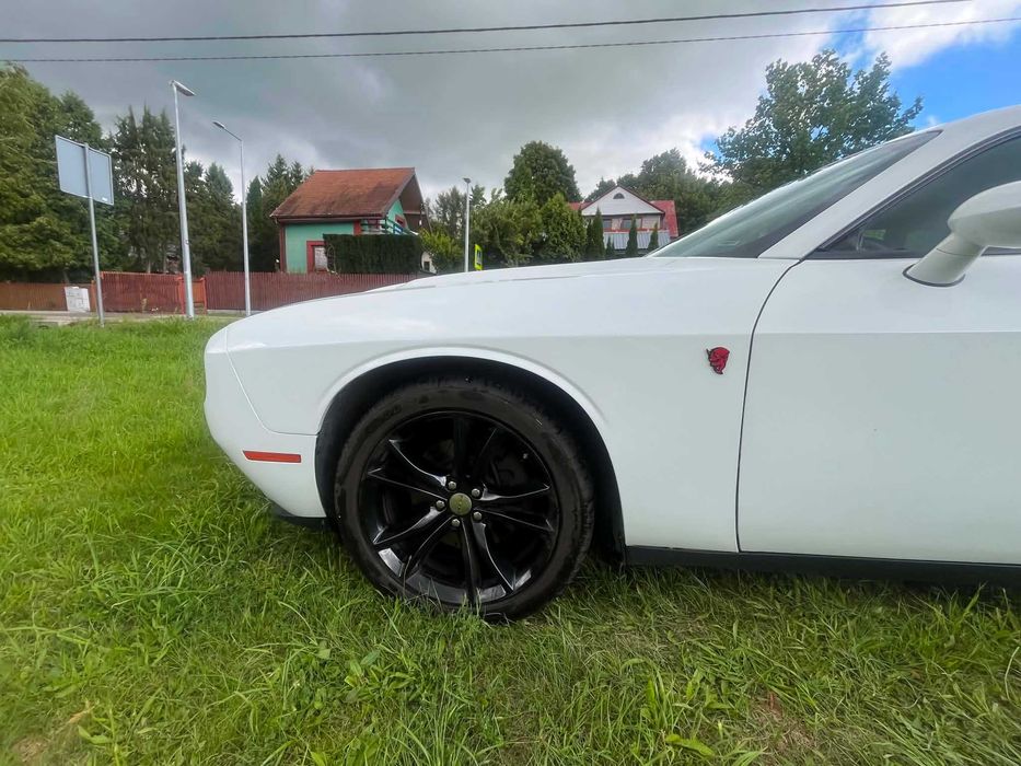 Dodge Challenger SXT Plus 3.6 V6 LPG (2018) | Kanada | Doinwestowany | Zamiana