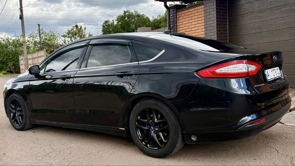 Ford fusion 2.5газ/бензин