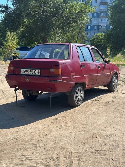 Продам Славуту на уверенном ходу
