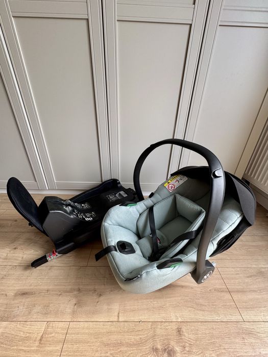 Fotelik samochodowy 0-13 kg Avionaut cosmo
