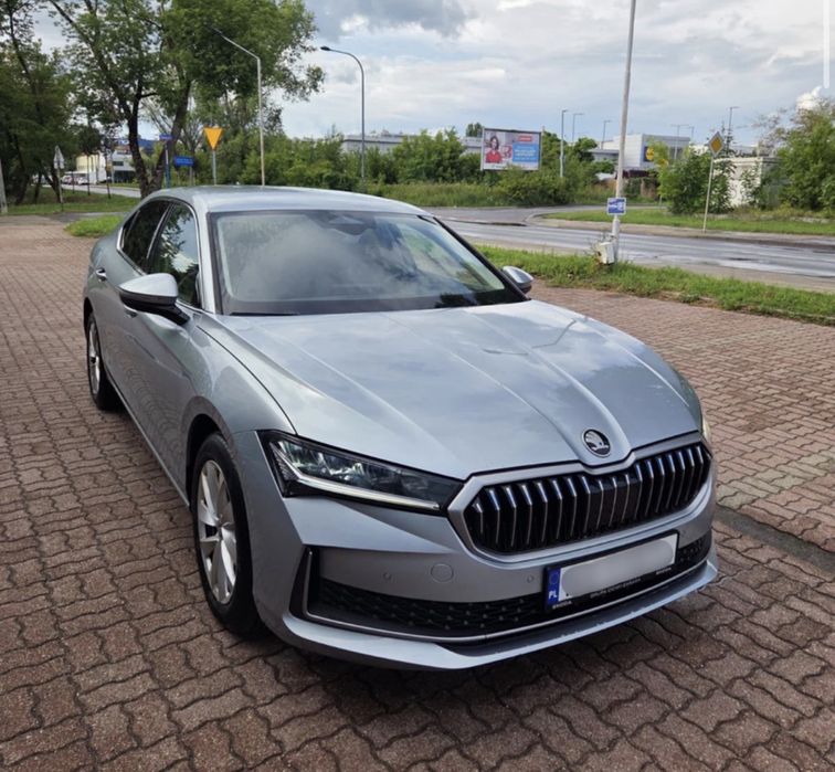 Wynajem Skoda Superb 1.5 Tsi