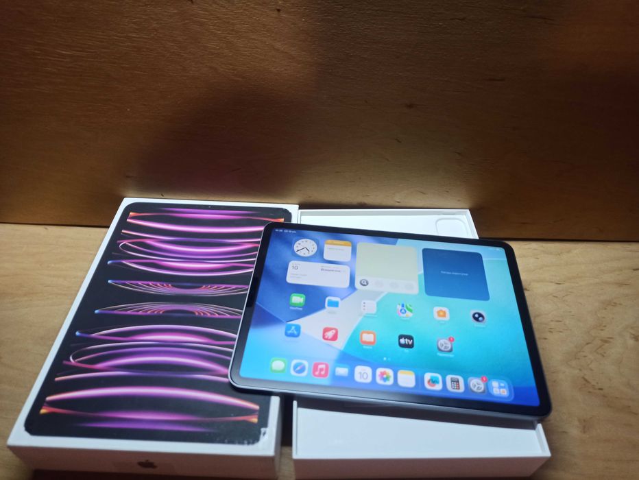 iPad Pro 11 (2022) M2 256GB ідеал