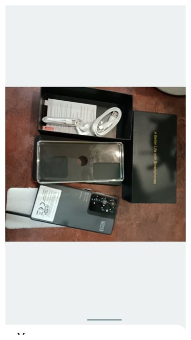 Продам  смартфон S25Ultr a 5G  16/256gb