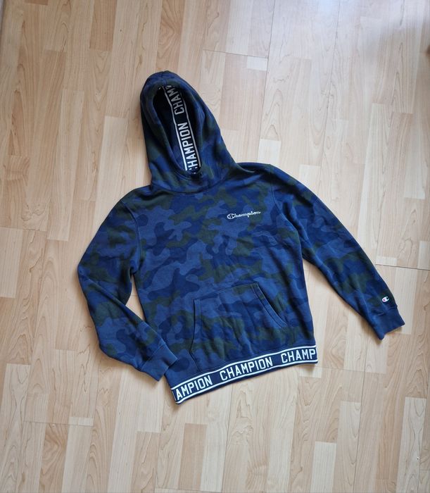 Bluza Champion
Rozmiar: M
Szerokość mierzona pod pachami: 2x52/53cm
Dł