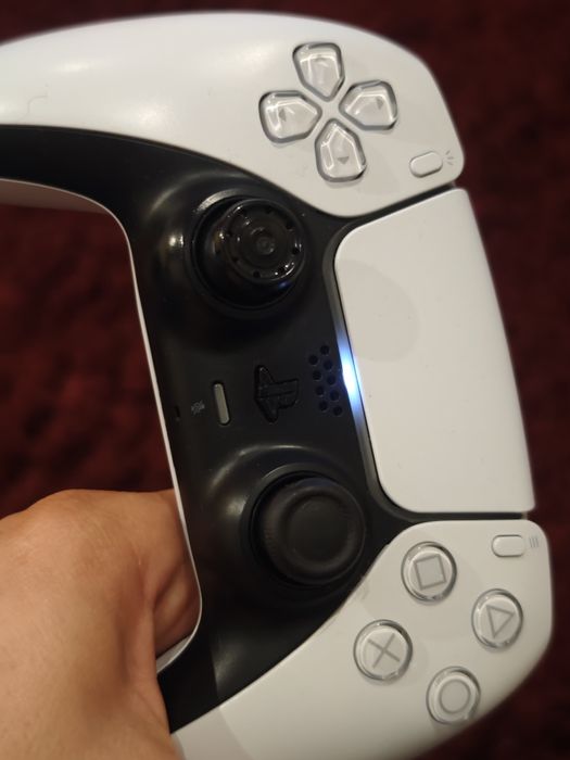 Ps5 com 4 jogos digitais