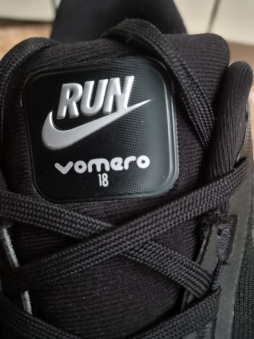 Ténis running  Nike Vomero 18