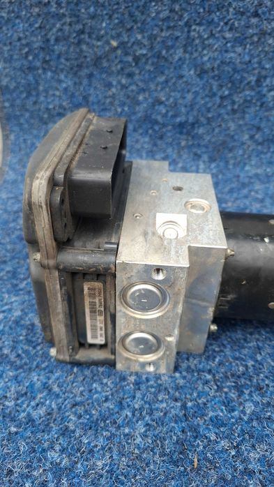 Блок ABS BMW E60 M57N2+датчик ESP(0265005622)