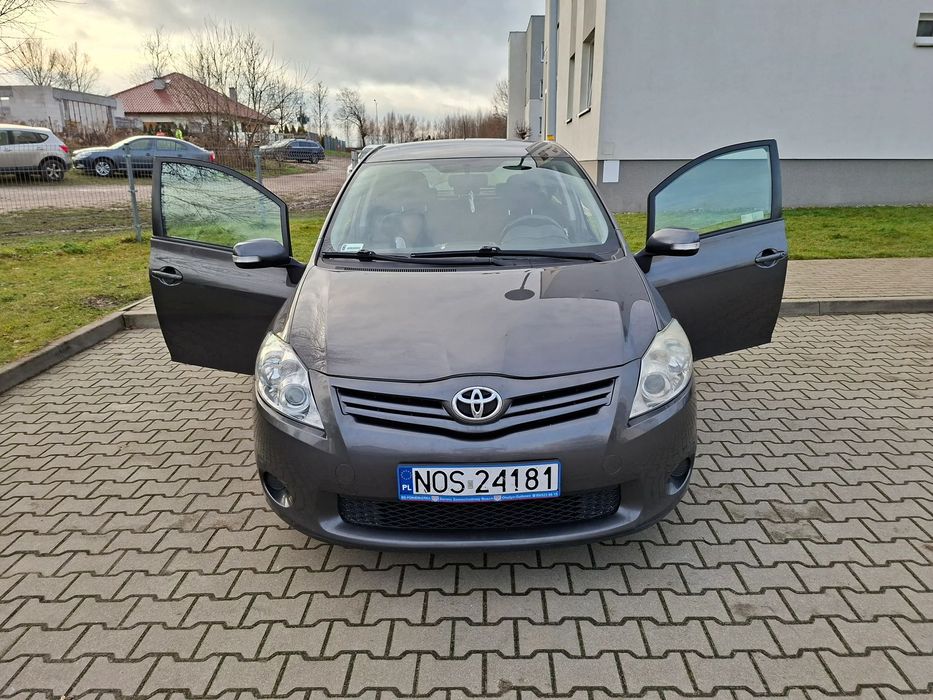 Toyota Auris Toyota Auris 1.33 | 2013 | 180 000 km | zadbana