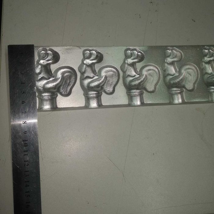 Форми для цукерок на паличці, горішки, вафлі