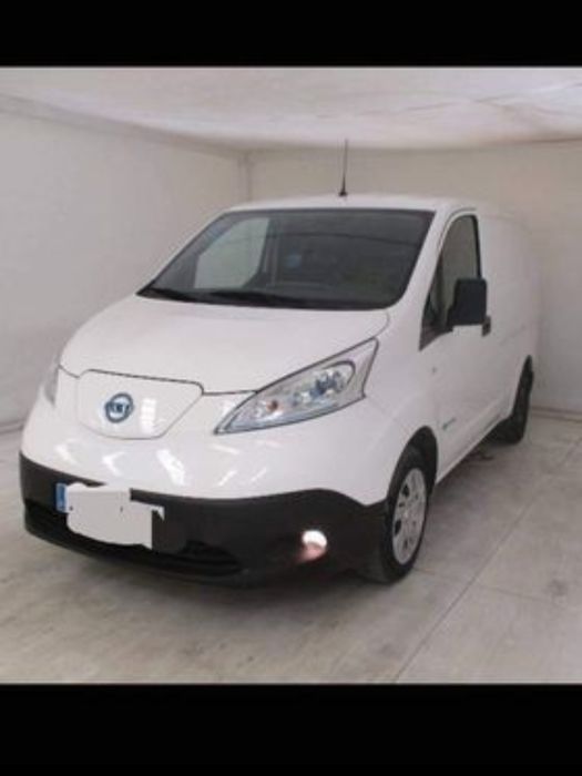 Nissan nv 200 eletrica