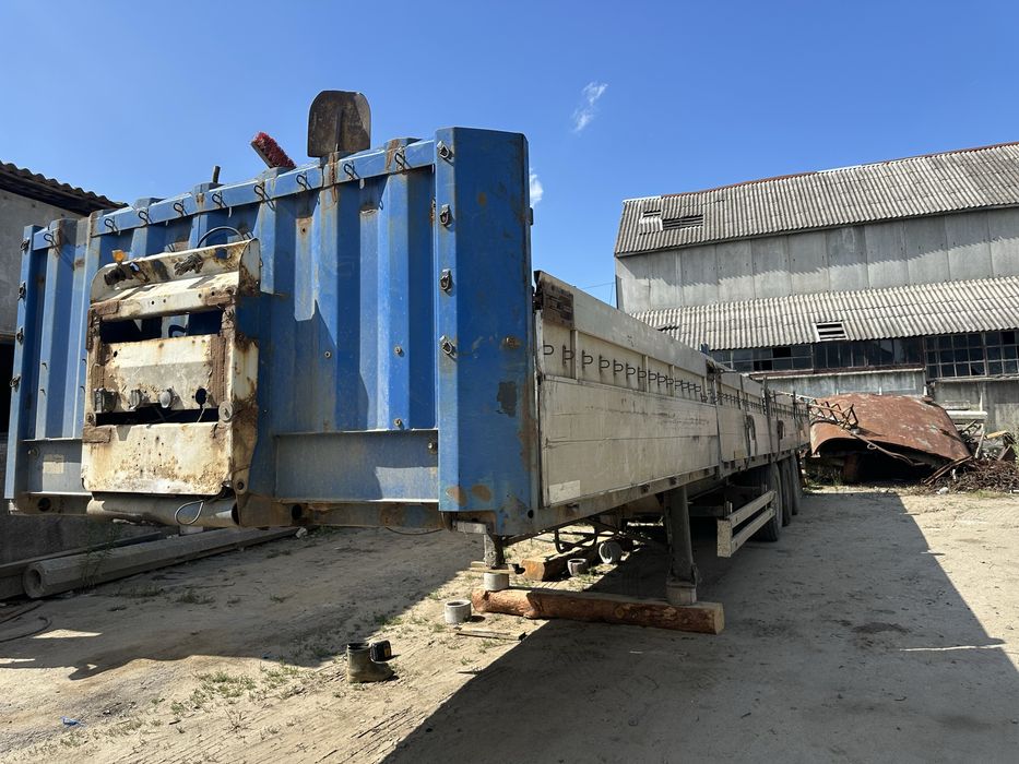 Напівпричіп krone