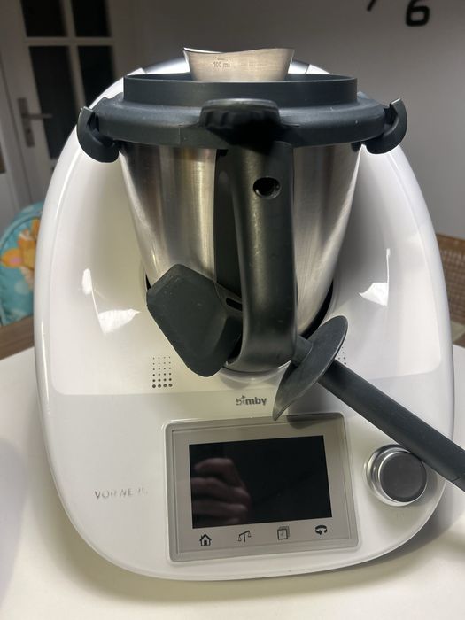 Bimby TM5 (com todos os acessórios)