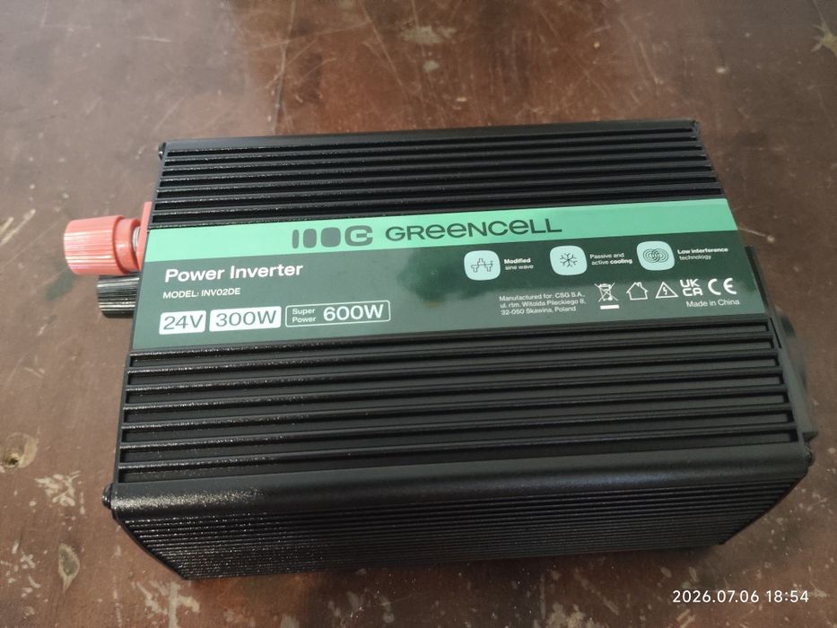 Преобразователь (инвертор) DC-AC Green Cell 24V/230V 300W/600W