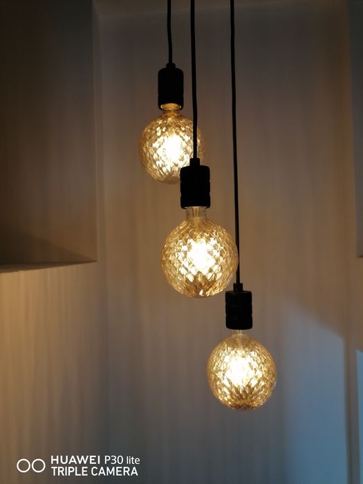 Selling a Ceiling Lamp424020816377292801