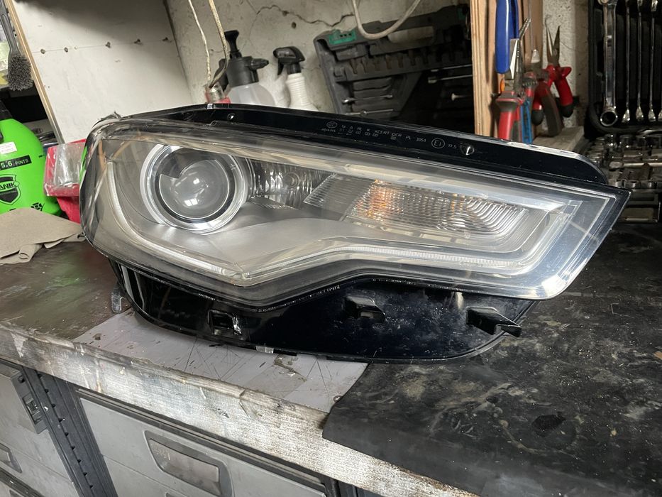 Фара права Audi A6 C7