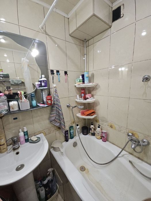 Ціна знижена.Продам 3 кімнатну квартиру в Дергачах по вулиці Садова